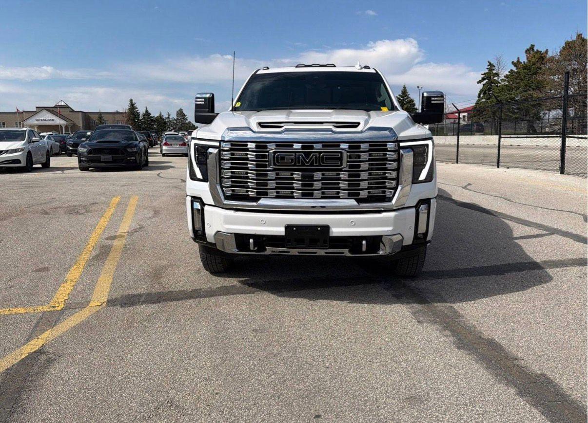 2024 GMC Sierra 3500HD — photo 4