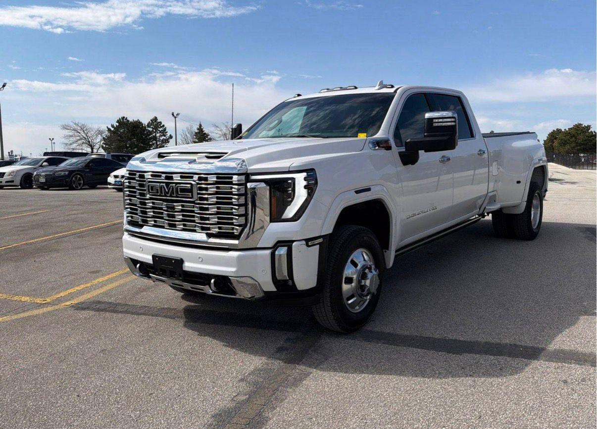 2024 GMC Sierra 3500HD — photo 9