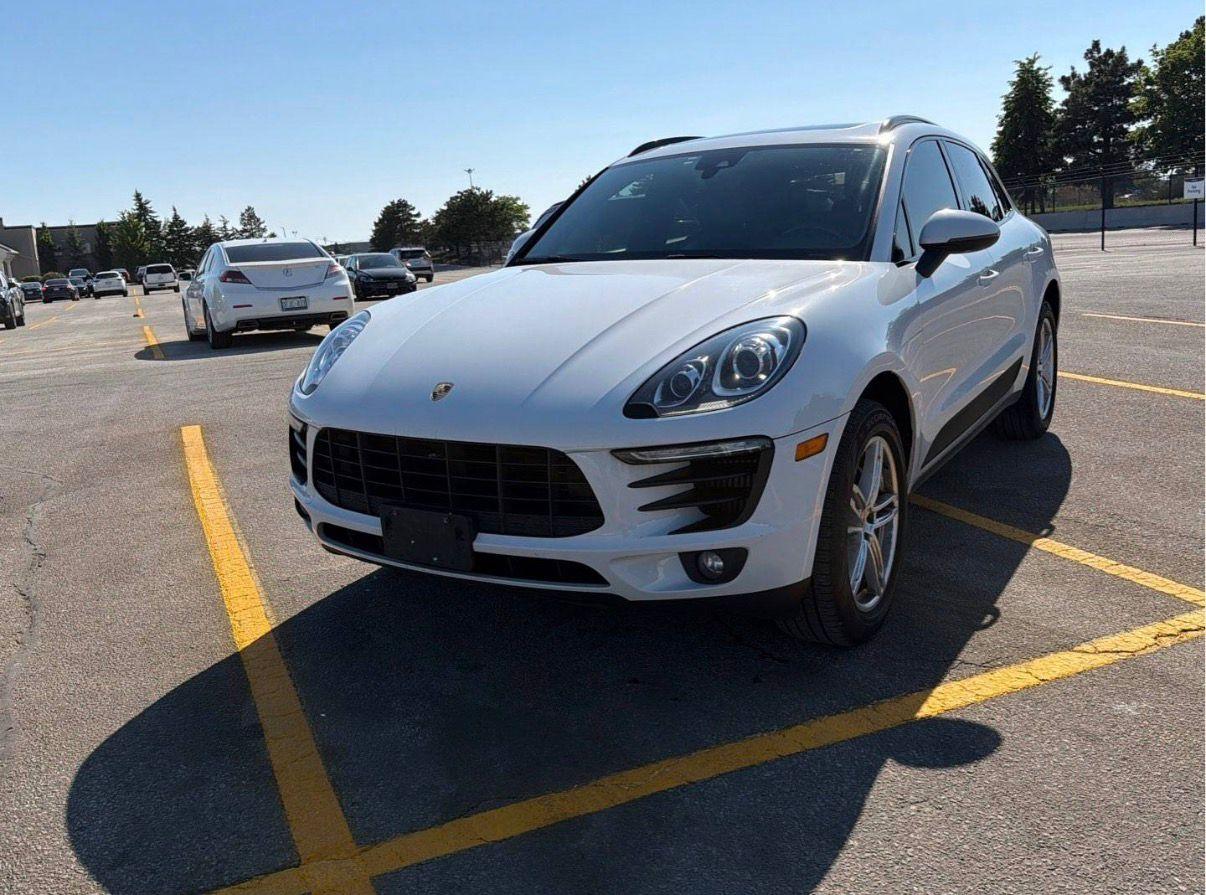 2018 Porsche Macan — photo 2