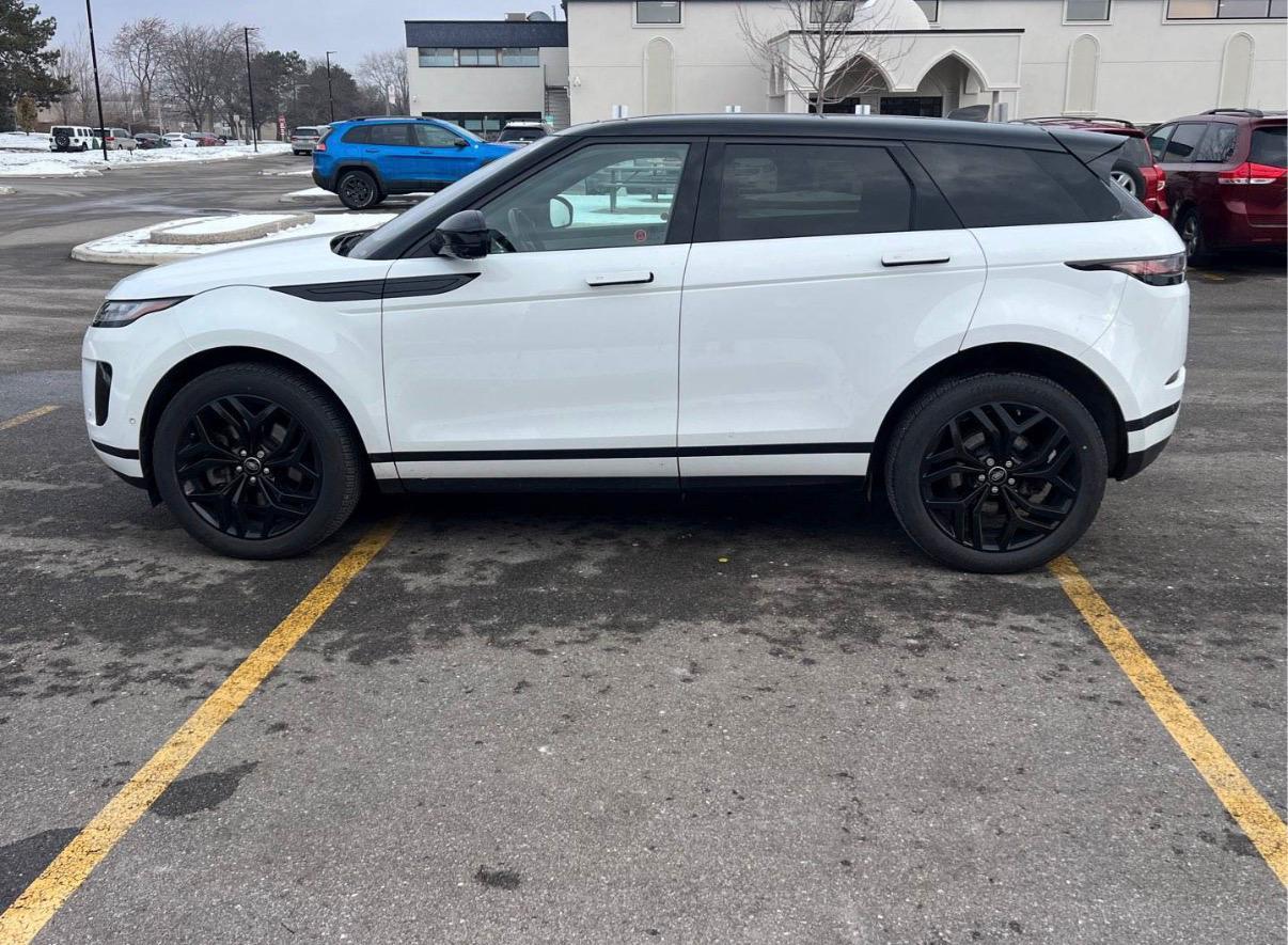 2021 Land Rover Range Rover Evoque — photo 5